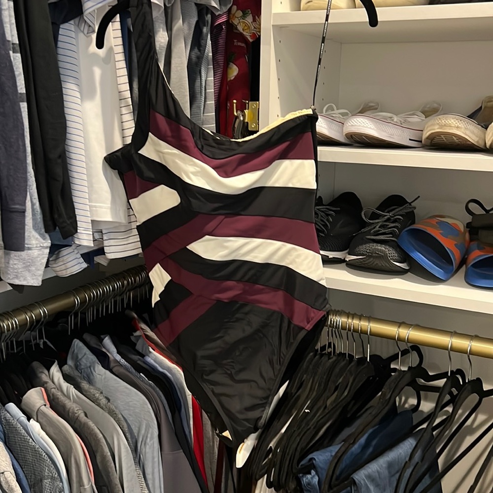 Like new miraclesuit size 14